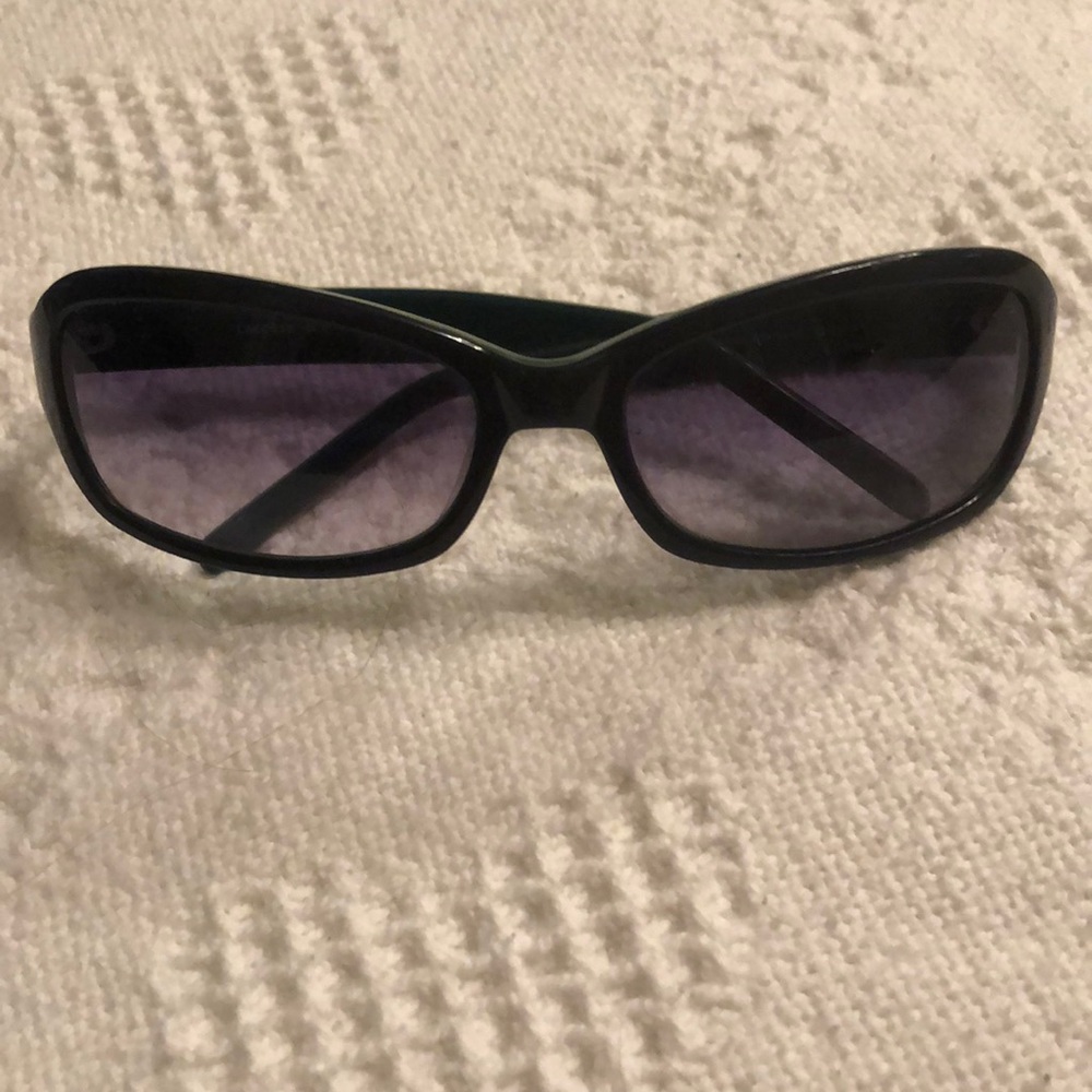 Lacoste sun glasses